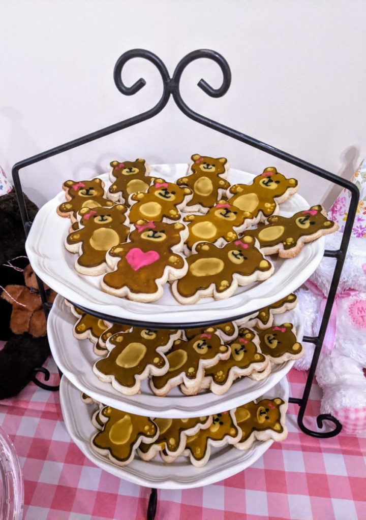finished bear-themed sugar cookies on display