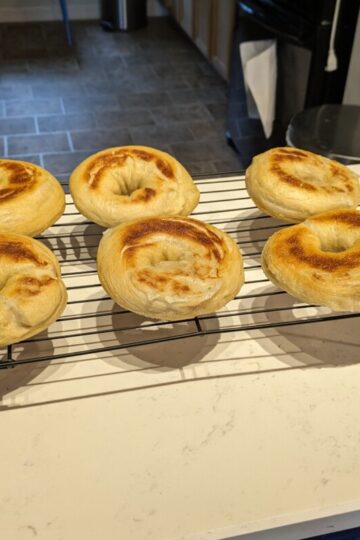 6 bagels removed to cooling rack